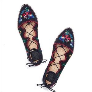 NIB TORY BURCH embroidered espadrille
